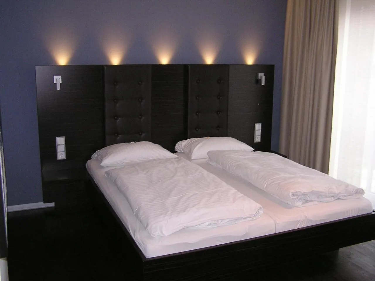 Hotel zur Promenade Donauwörth 3*,  Deutschland
